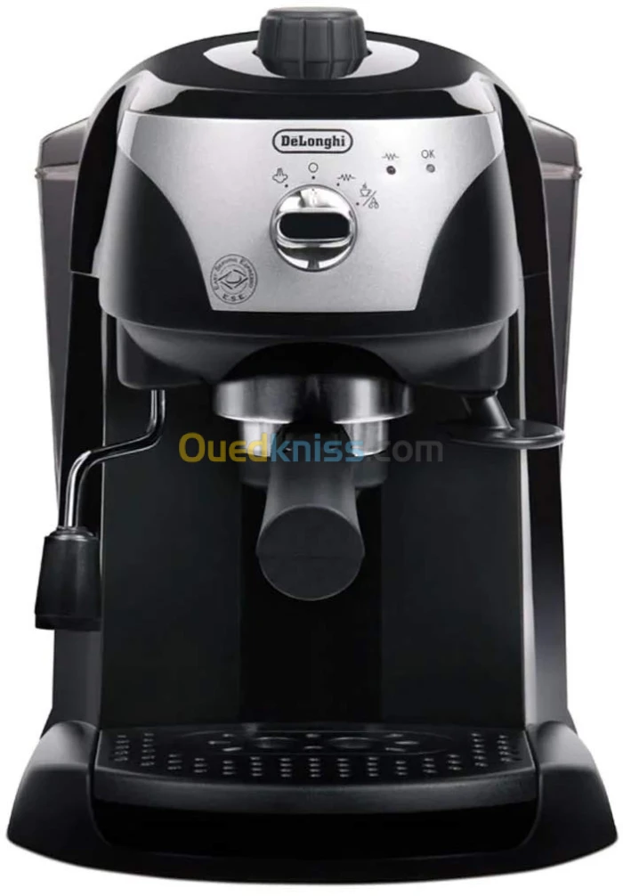Machine a cafe delonghi a pompe ec221.b 15 bars 1L