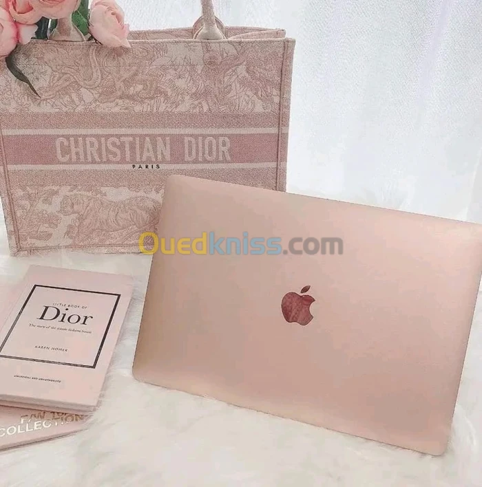 Model MacBook AIR ROSE GOLDE 13-inch (M1, 2020) 13.3 SPG 8C CPU \ 7C GPU CYCLE 32 AVEC EMBALLAGE