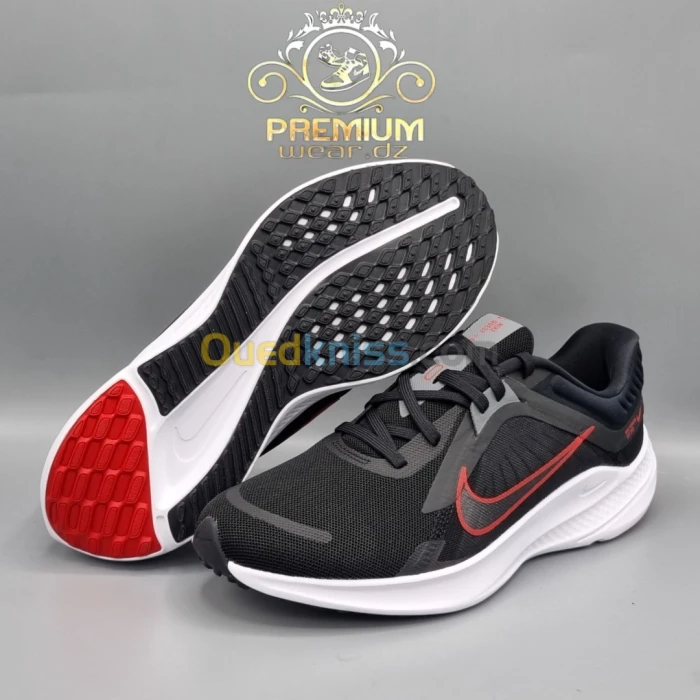NIKE QUEST 5