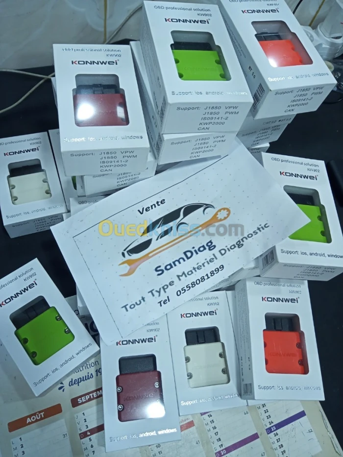 Outil de diagnostic auto KONNWEI KW902