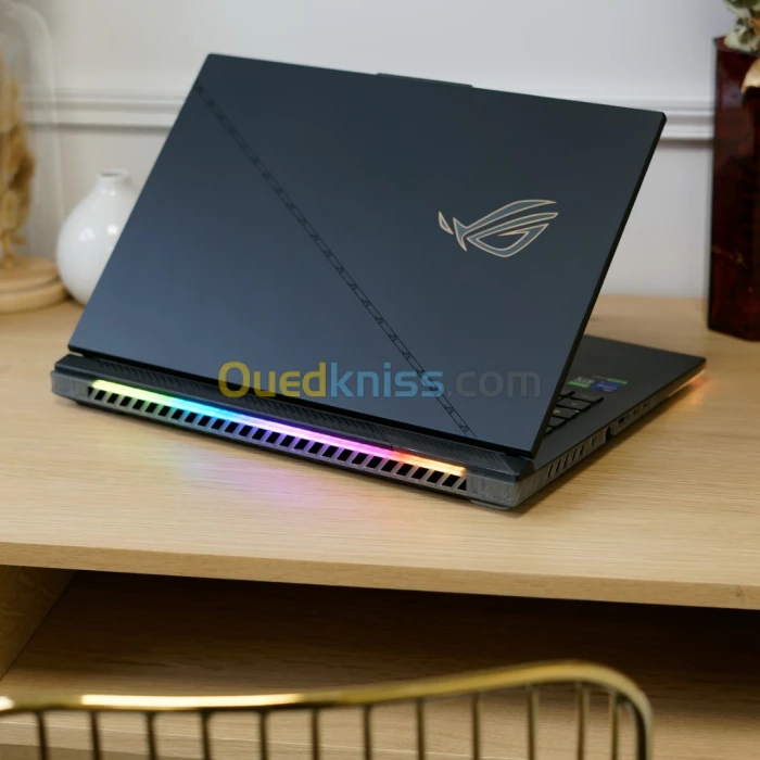 ASUS ROG STRIX G814JI I9 13980HX 32GO 1TO SSD NVME NVIDIA GEFORCE RTX4070 8GO GDDR6