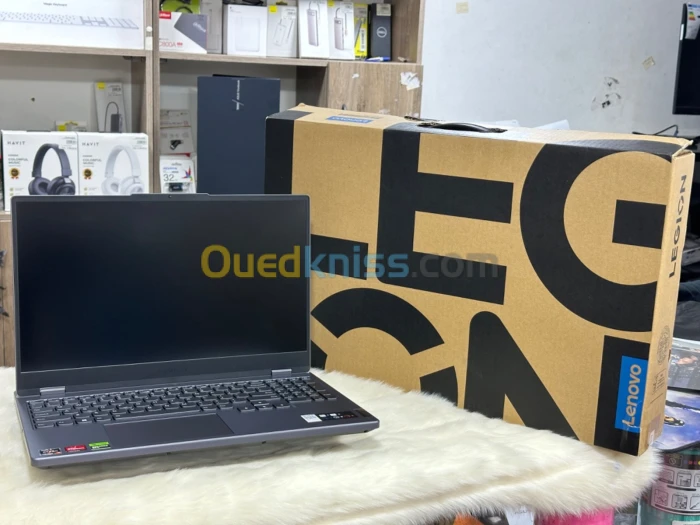 LENOVO LEGION 5 15ARP8 AMD RYZEN 7 7735Hs 16GO DDR5 512GO SSD NVIDIA GEFORCE RTX4060 8GO NEUF SOUS