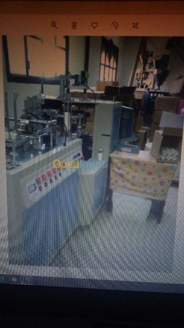 Machine a gobelets 4.5 5.5