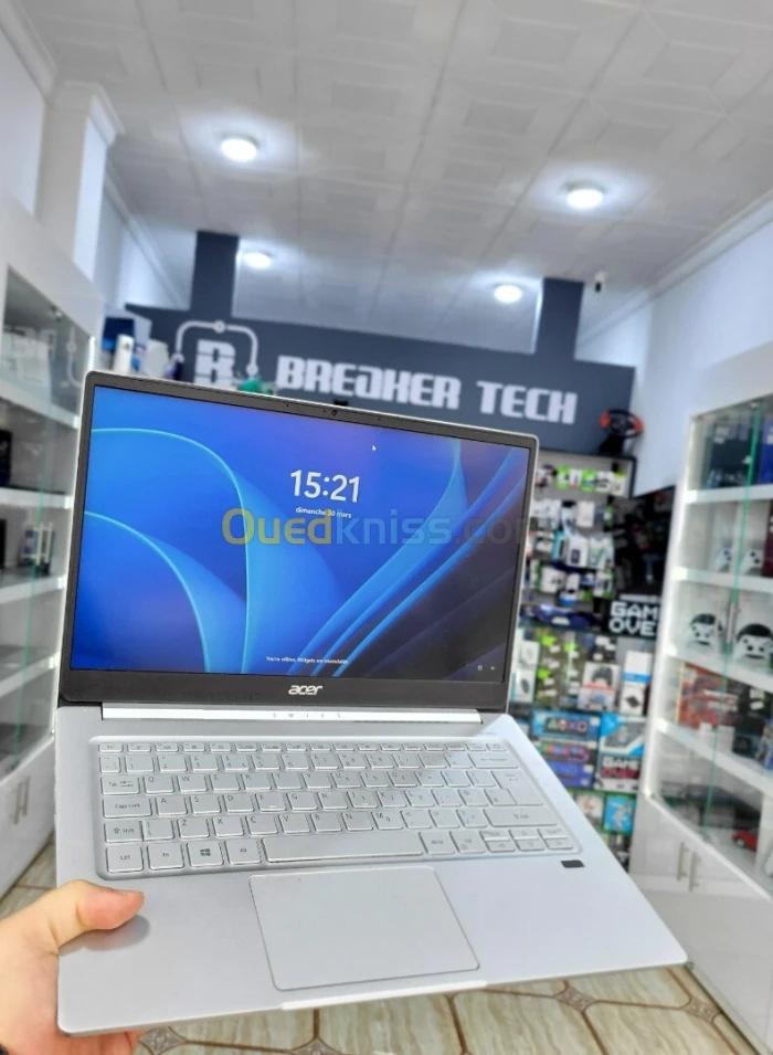 ACER SWIFT I7 1165G7 16/512