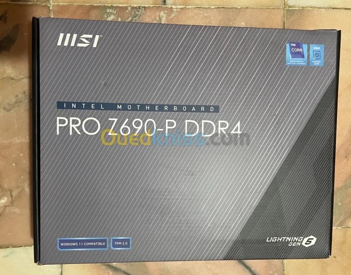 Carte mère msi pro z690-p ddr4 lga 1700