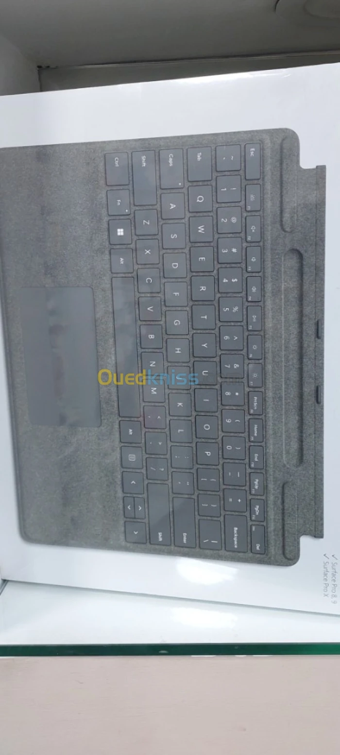 Clavier signature keyboard Microsoft surface pro