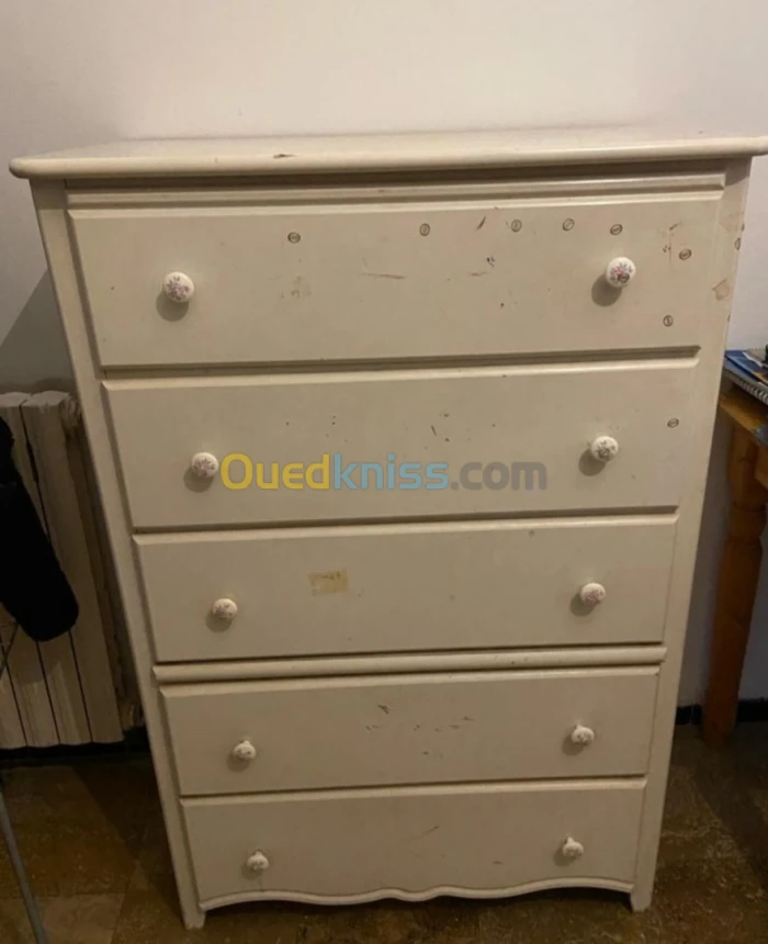 Vente commode (enfant) 5 tiroirs 