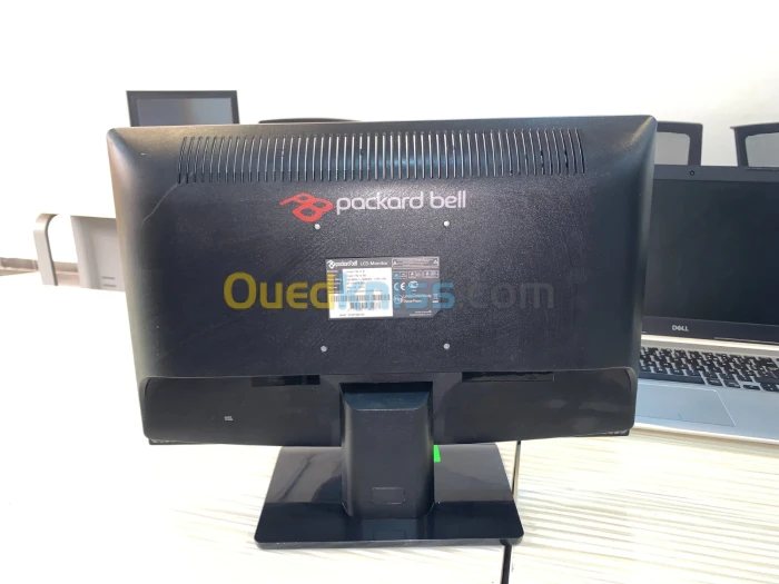 Ecran Packard Bell