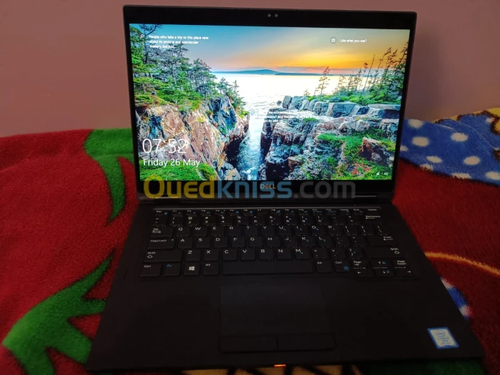 Dell Latitude 7390 i7 8eme ; ecrant tactile Full hd ;16 ram ; 512 ssd