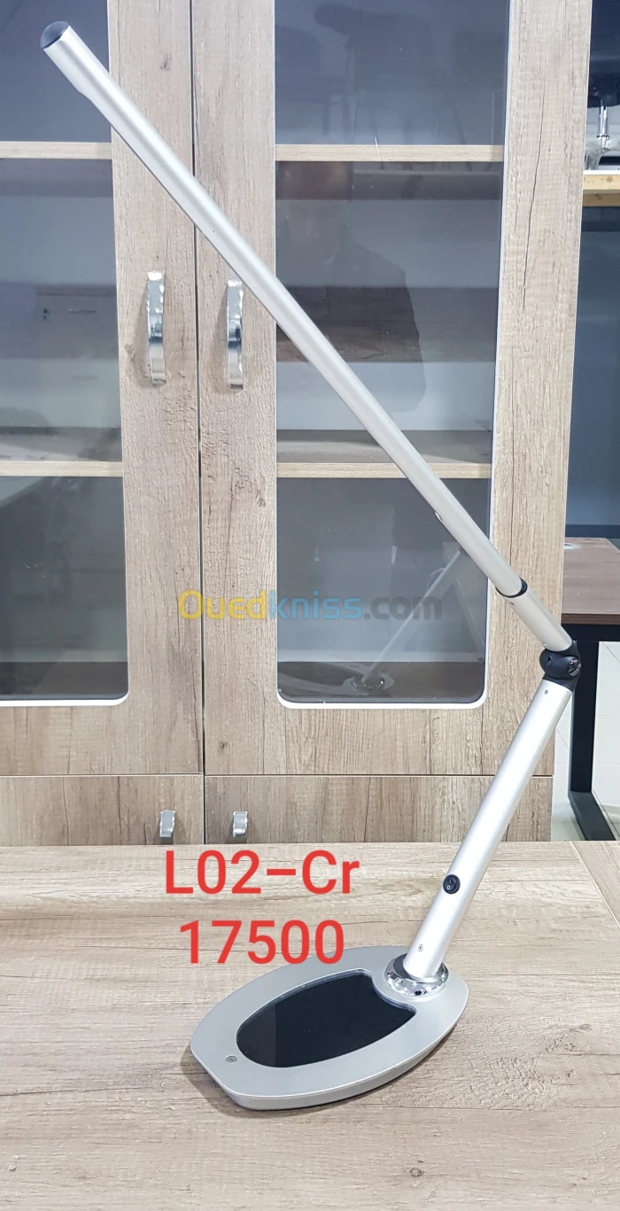 Lampadaire Pour Bureau Designe  L02-Cr