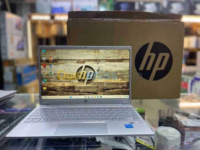 HP PAVILION 13 | i3 11ème | RAM 8 Go | SSD 256 Go | Ecran 13,3 iPS FHD | Sous emballage