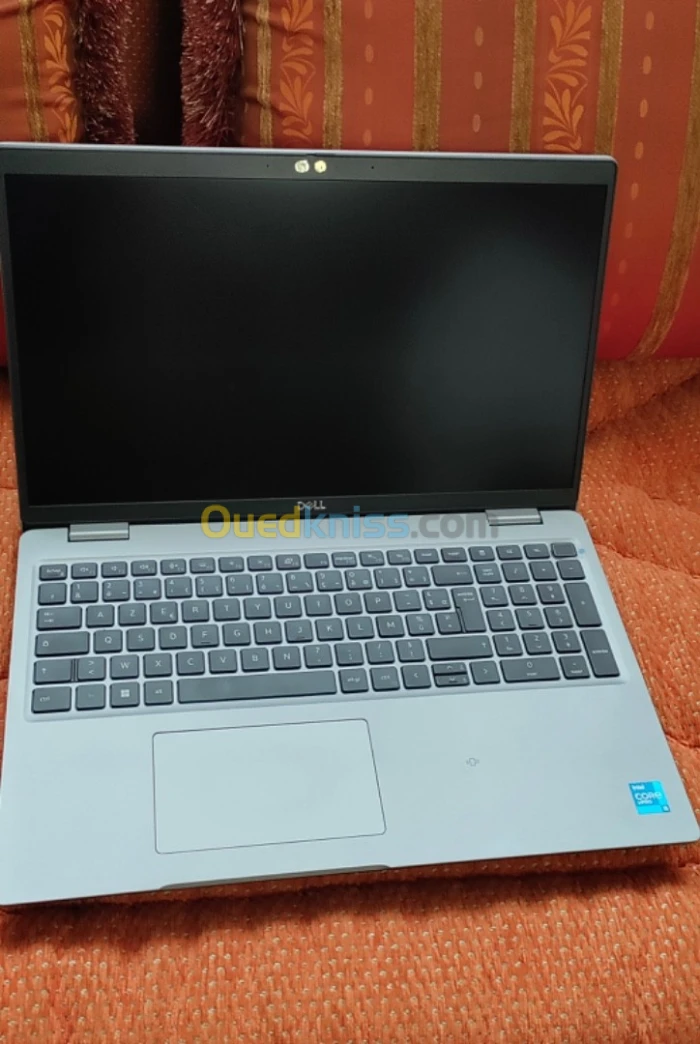 Dell Latitude 5520 11th Generation Intel Core i5-1145G7 vPro/16GO/512GB SSD/15.6 FHD