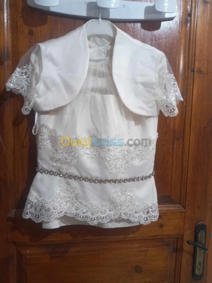 Ensemble blanc