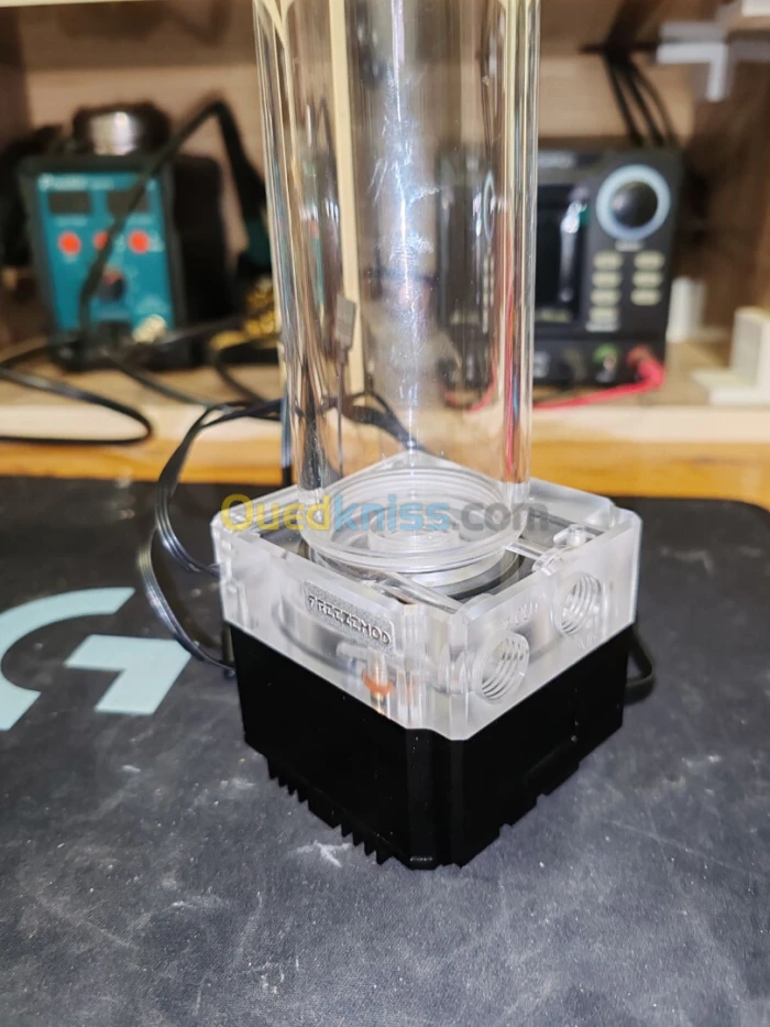 Watercooling Custom Pompe Dc 800 L/H + Reservoir 320mm.