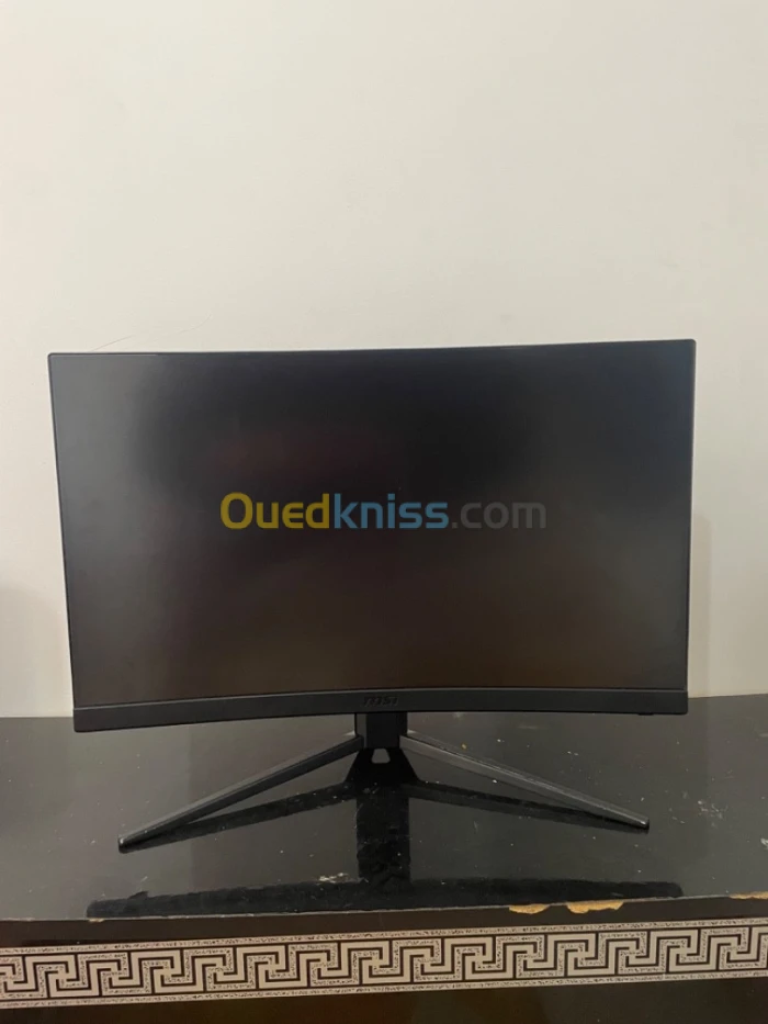 ecran msi gaming curved 144hz