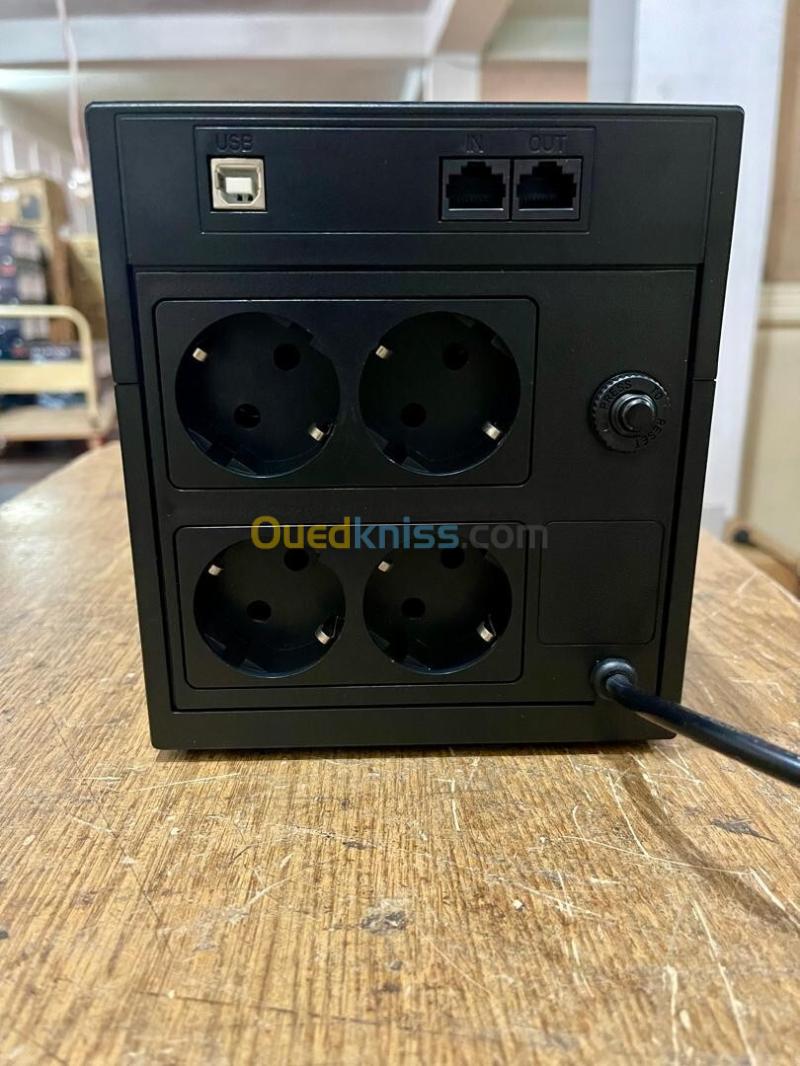 Onduleur Inline Powercom 3