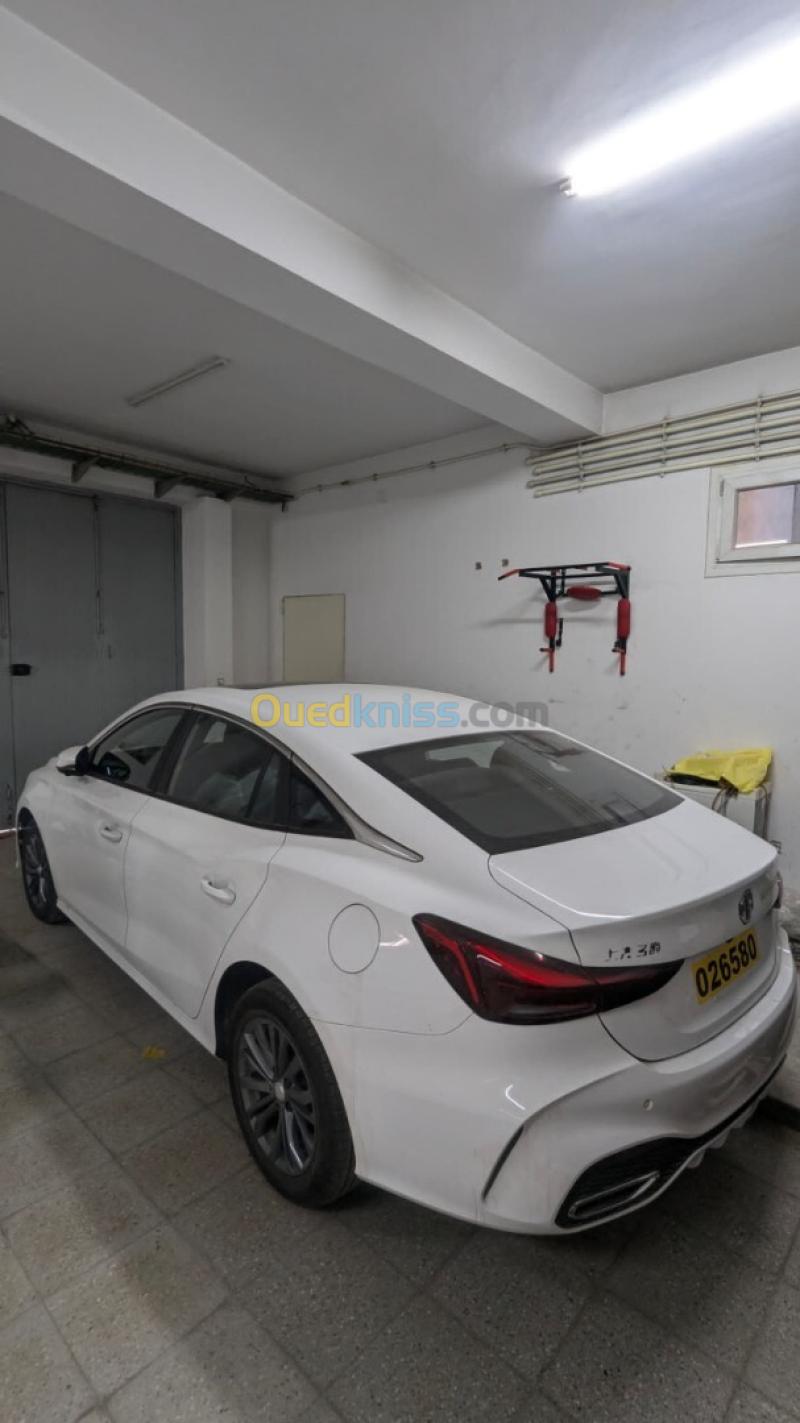 MG MG5 2026 MG5 Luxury Edition 4