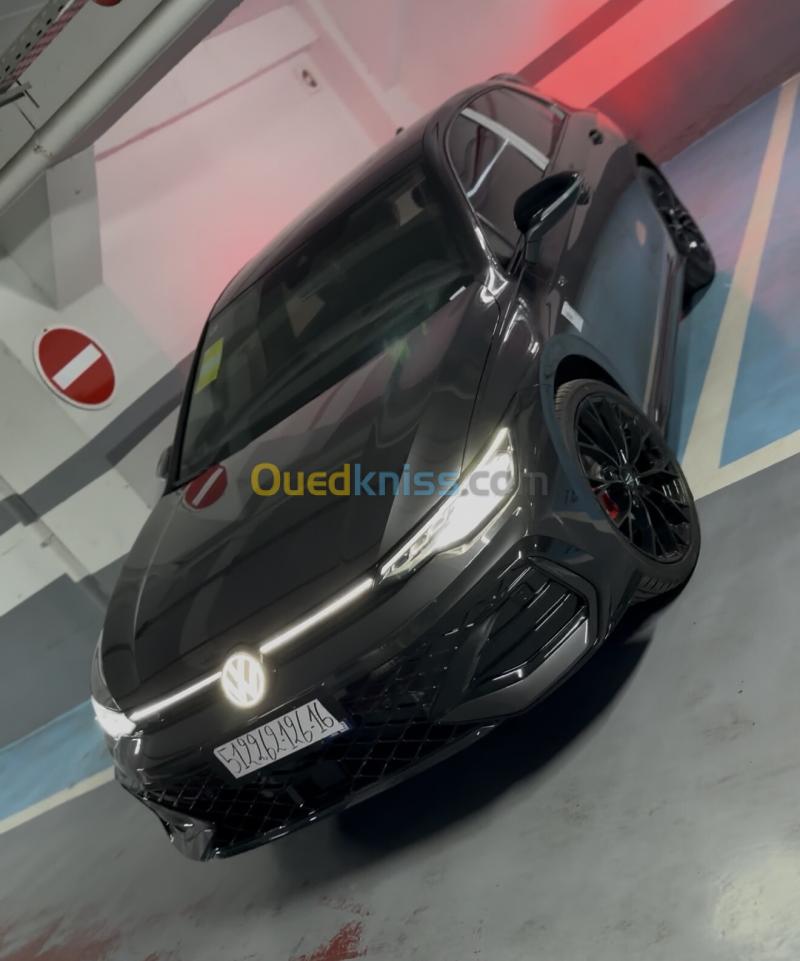 Volkswagen Golf 8 2026 R- Line  6
