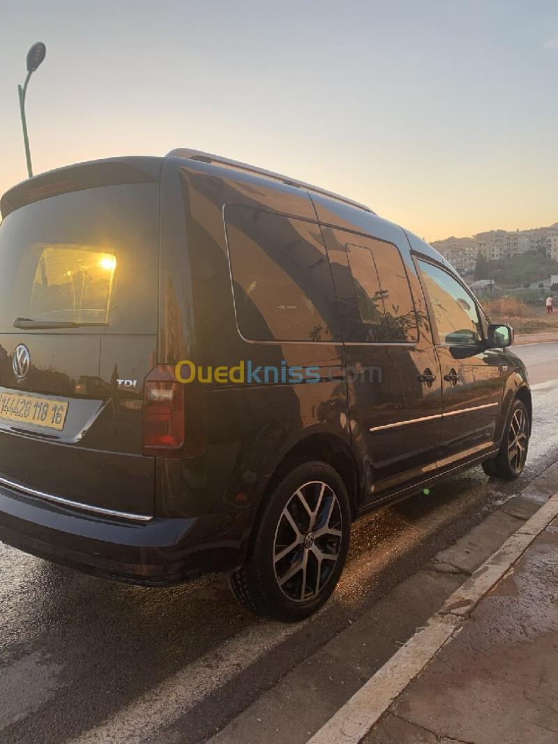 Volkswagen Caddy 2018 Highline 4