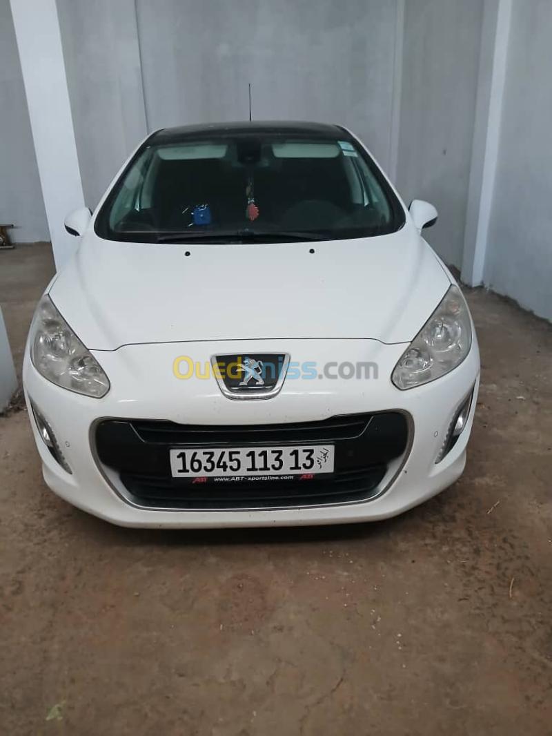Peugeot 308 2013 hdi 4