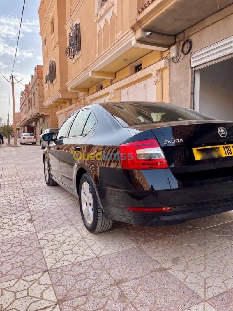 Skoda Octavia 2019 Ambiente 10