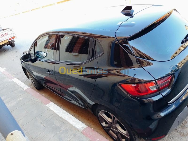 Renault Clio 4 2015 Clio 4 8