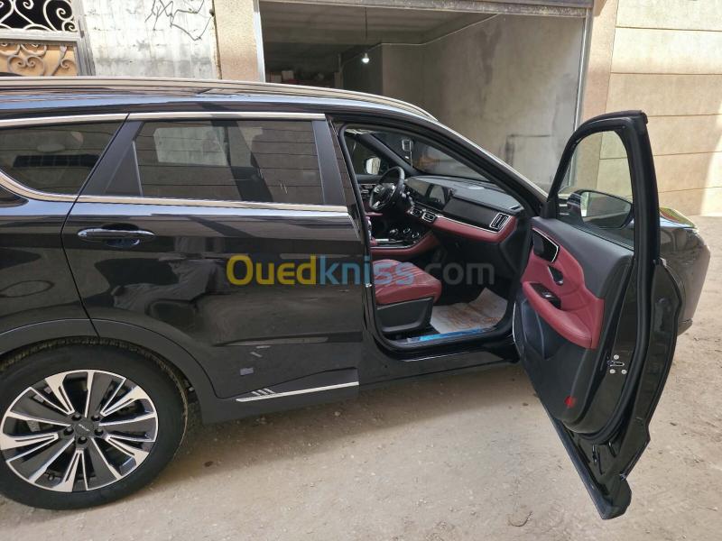 Jetour  X70 PLUS 2026 Luxury Edition 7 places  6