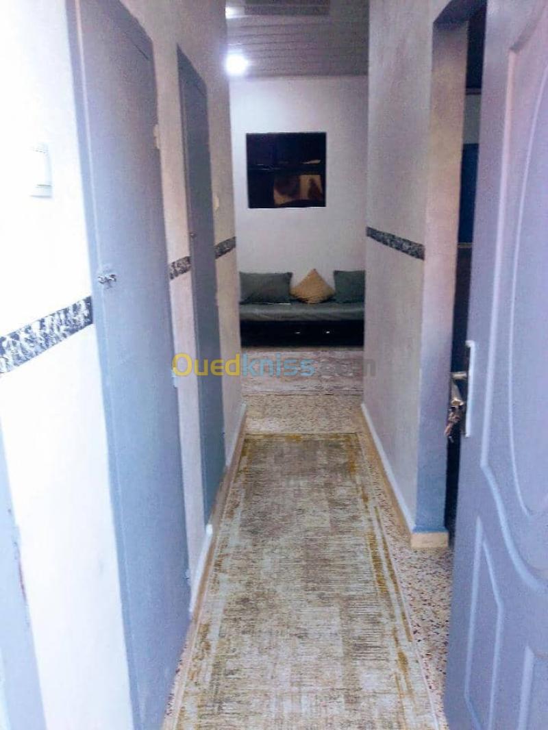 Location Appartement Niveau de villa F2 Skikda Skikda 3