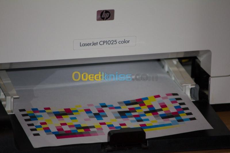  Imprimante HP LaserJet CP 1025 