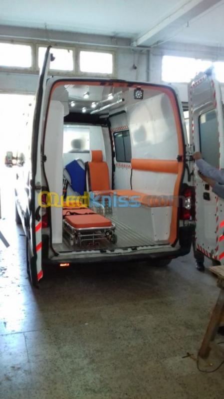 Aménagement de véhicule ambulance 