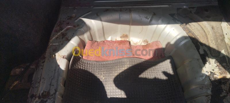 Kia Sephia 2000 Sephia 15