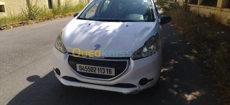 Peugeot 208 2013 Active 6