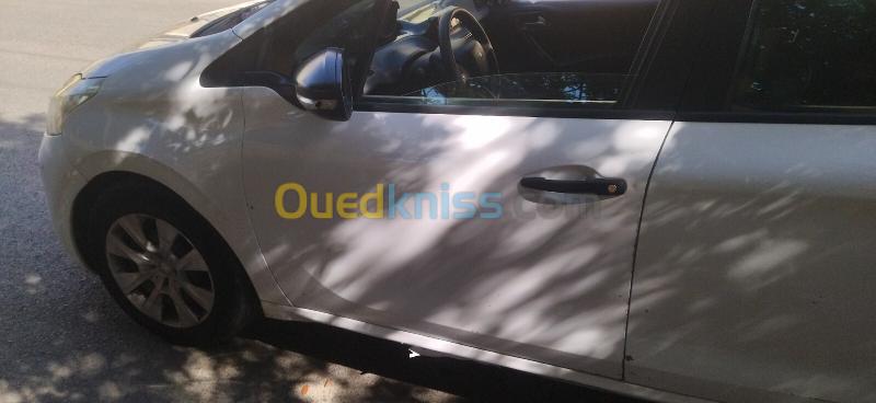 Peugeot 208 2013 Active