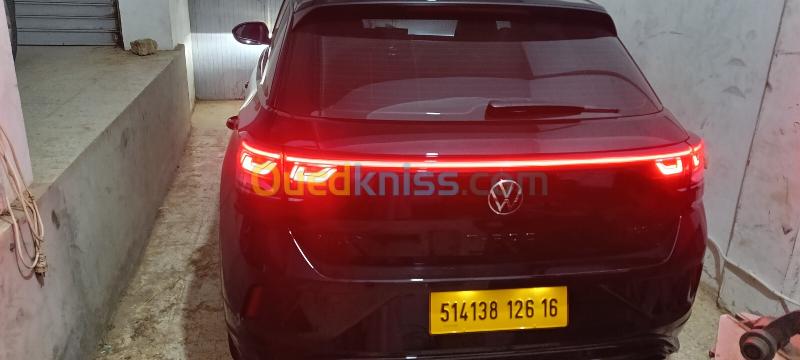 Volkswagen New T-Roc  2026 R-Line  3