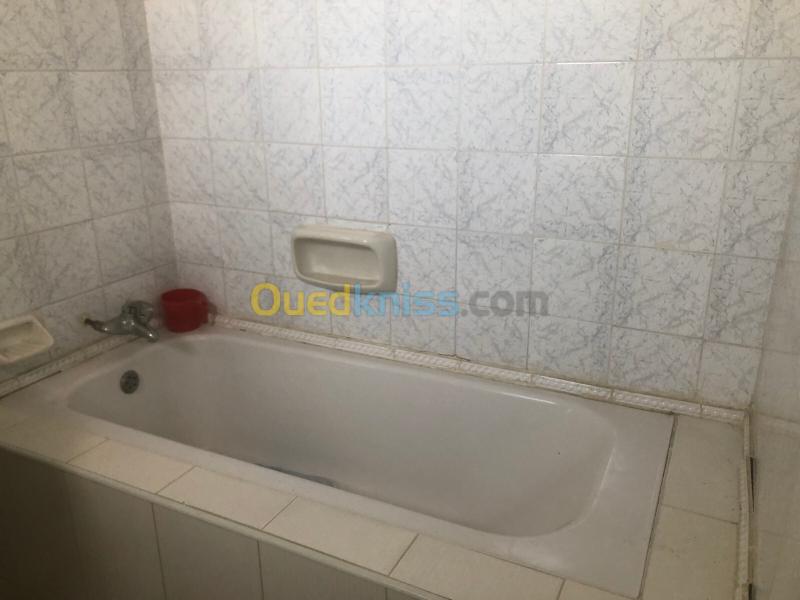 Location Appartement F3 Alger Bir mourad rais 12