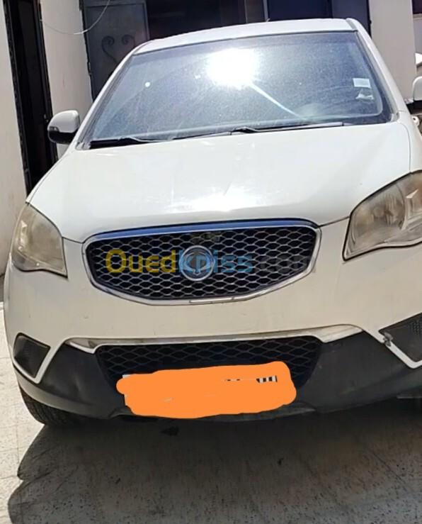 SsangYong Korando 2015 2.0 2