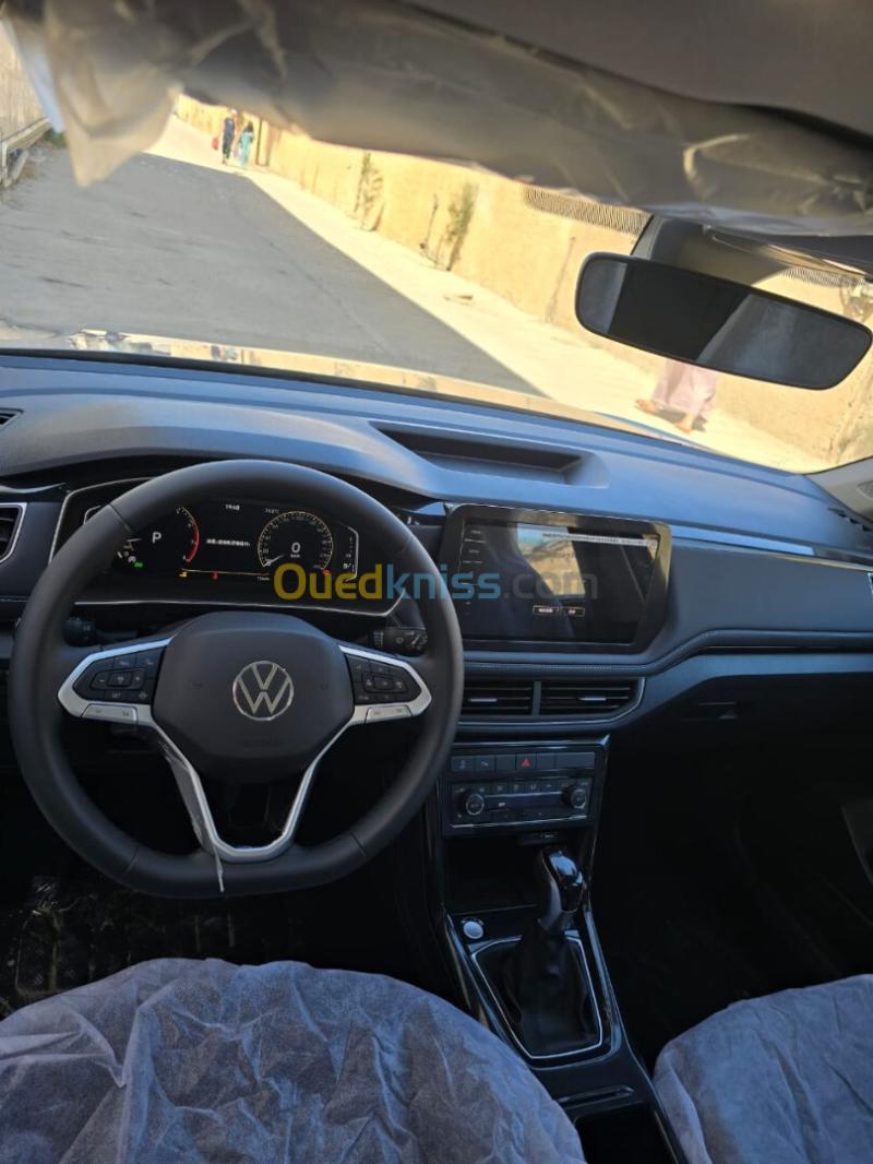 Volkswagen Tharu  2026  4