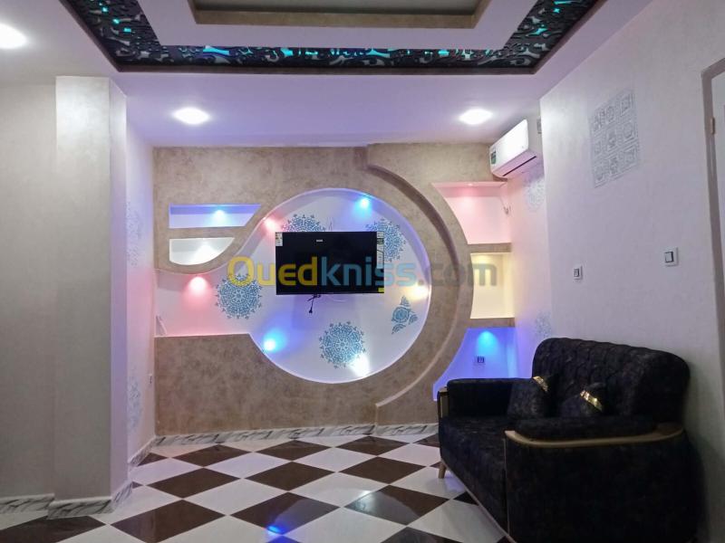 Location Appartement Niveau de villa F3 Skikda Collo 22