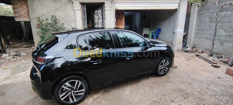 Peugeot 208 2022 Allure 7