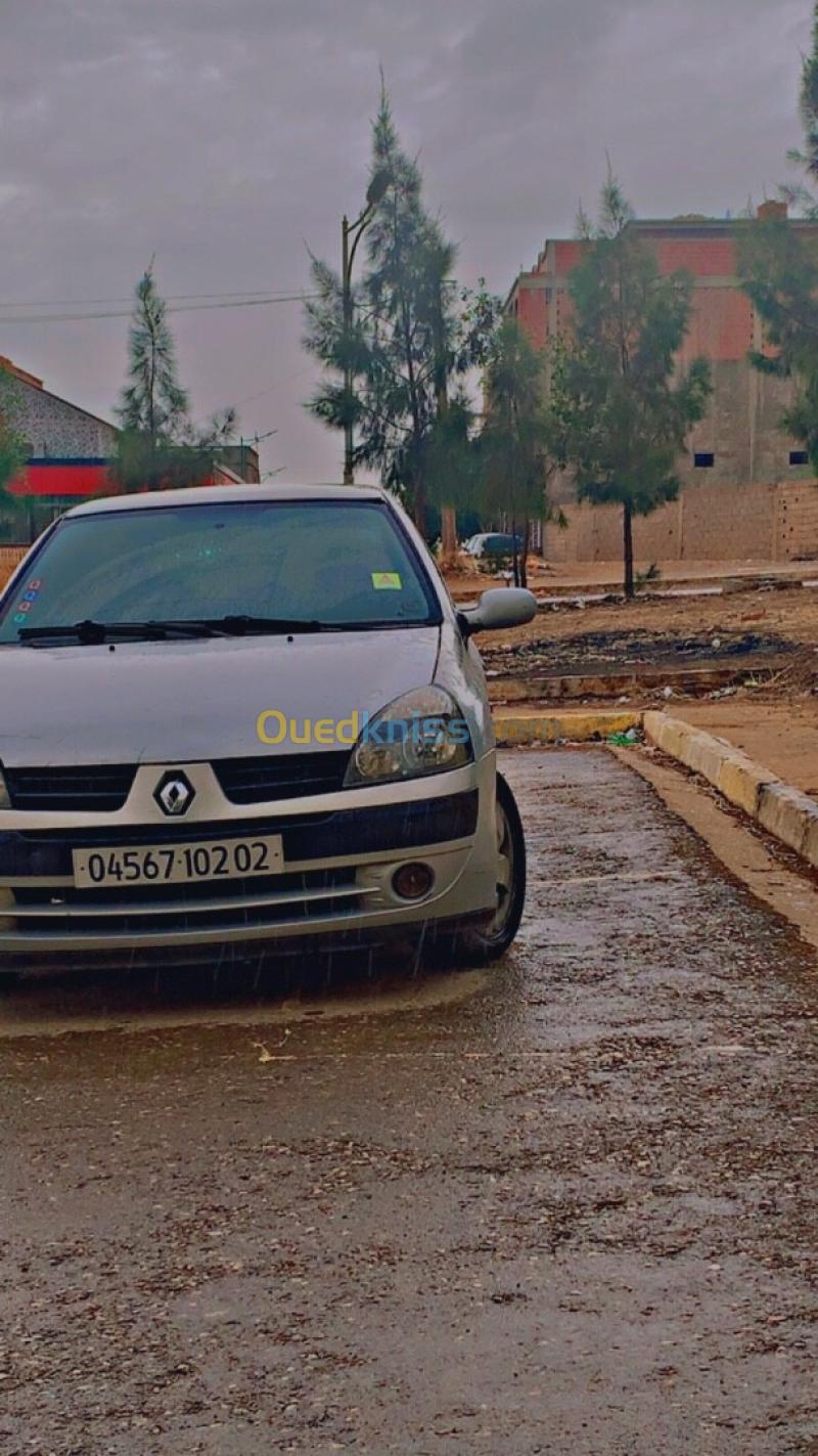Renault Clio 2 2002 Clio 2 8