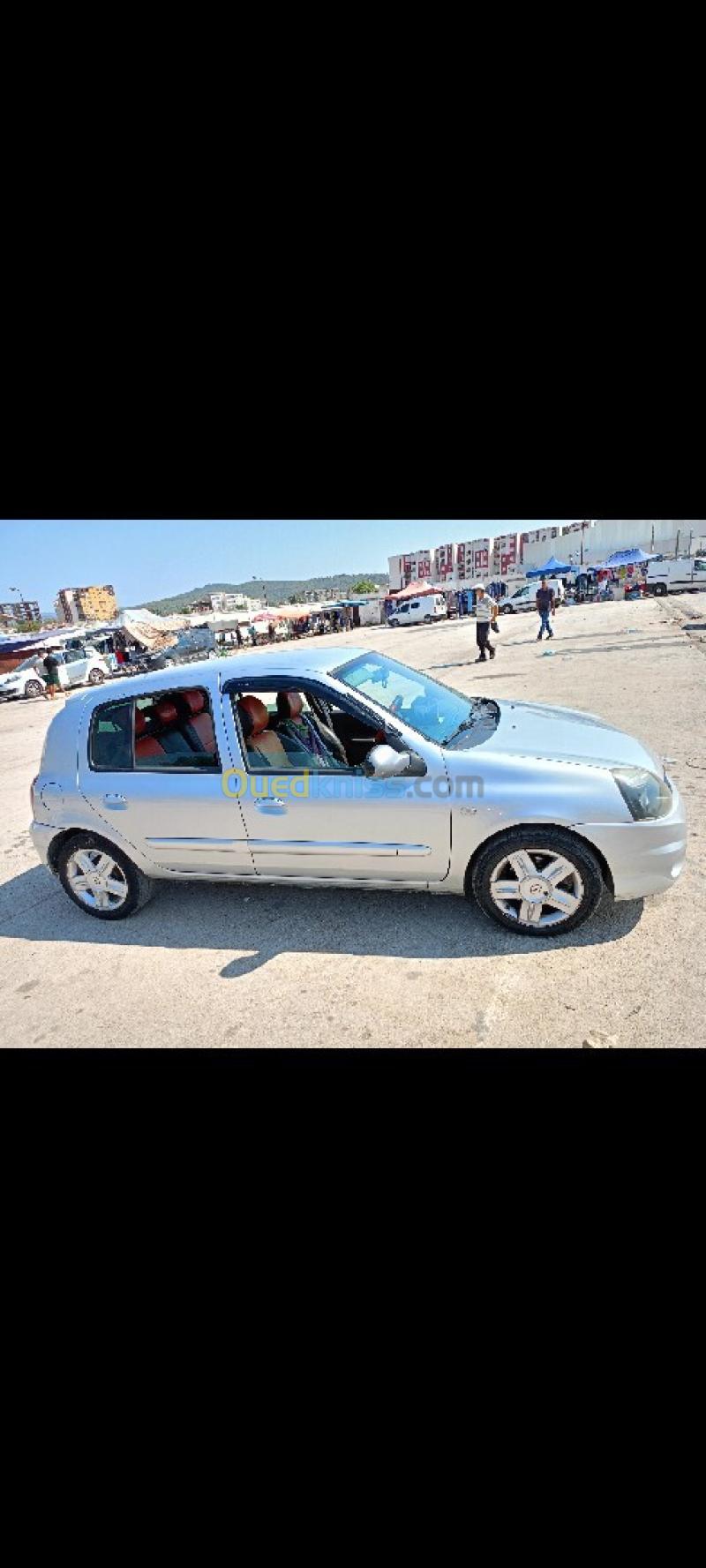 Renault Clio Campus 2012  9