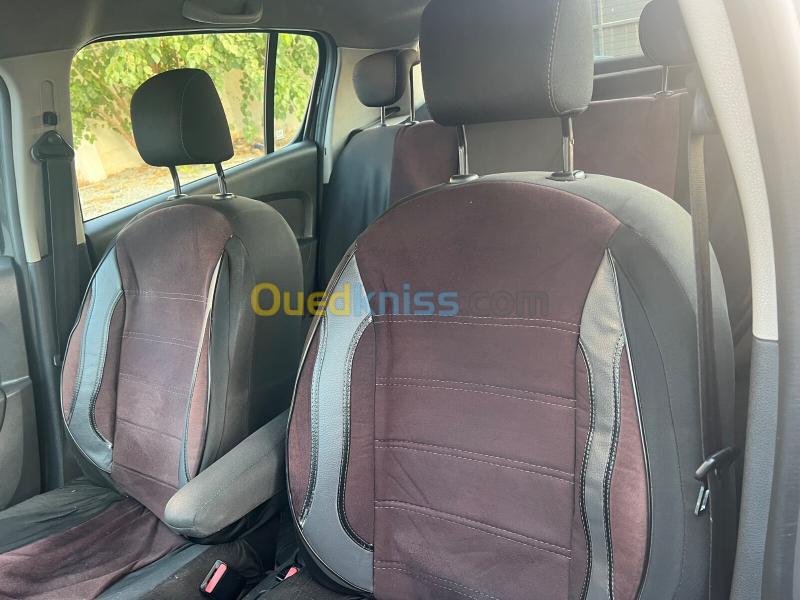 Dacia Sandero 2019 Stepway 13