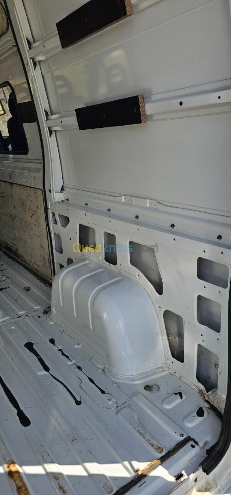 بيجو بكسور HDI 2006 13