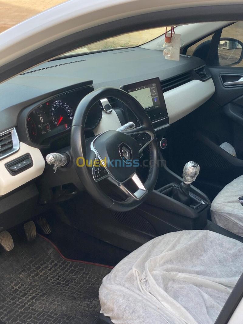 Renault Clio 5  2023 Evolution 6