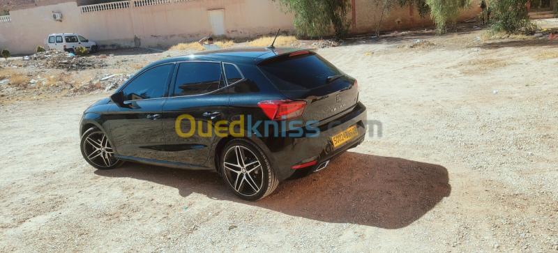 Volkswagen ابيزا 2019 ابيزا fr+ 13