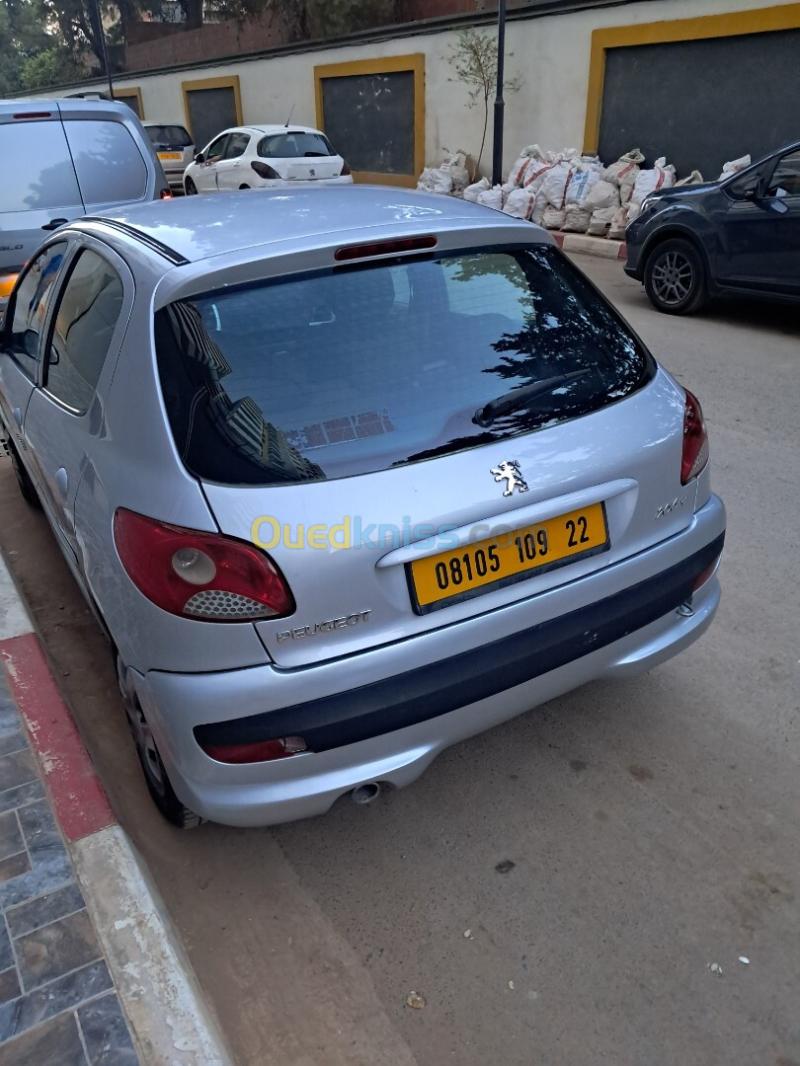 Peugeot 206 Plus 2009 206 Plus 3