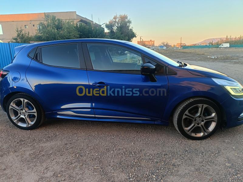Renault Clio 4 2019 GT Line + 4