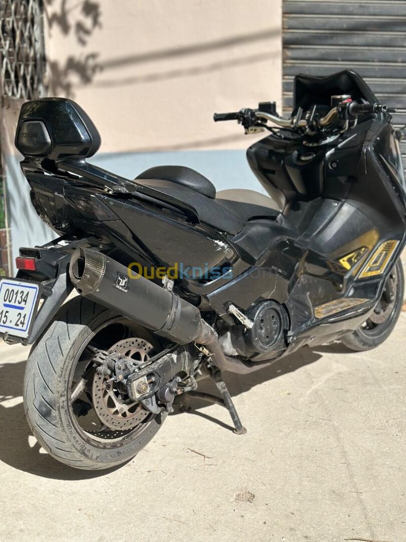 Yamaha Tmax 2015 6