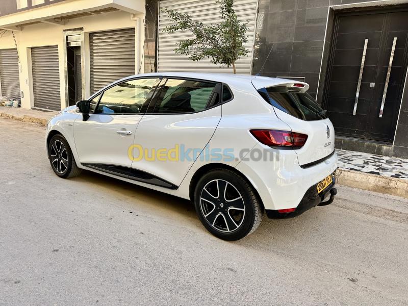 Renault Clio 4 2015 Limited