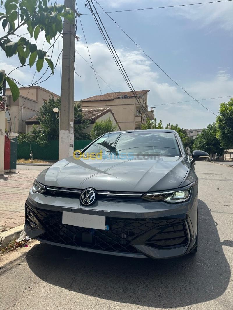 Volkswagen Golf 8 2025 R Black Edition  5